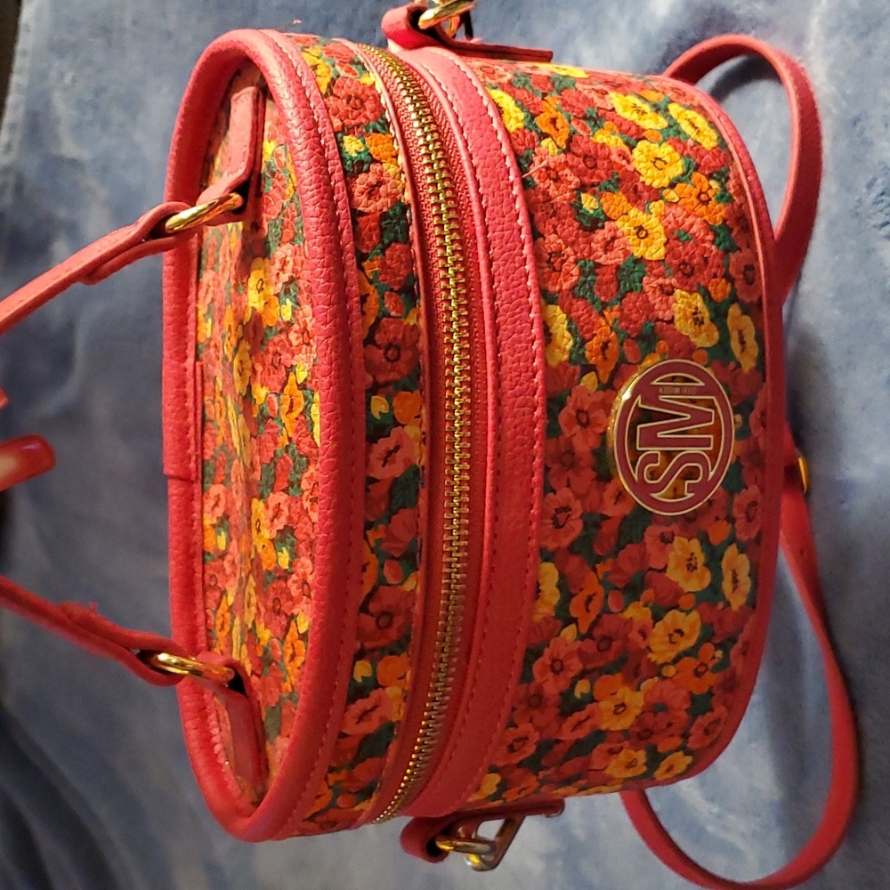 Purse - Picture 3 of 3